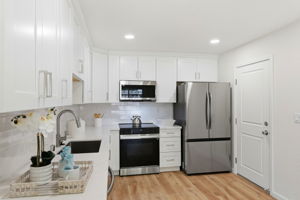 012_F8_540 Ripley Dr
