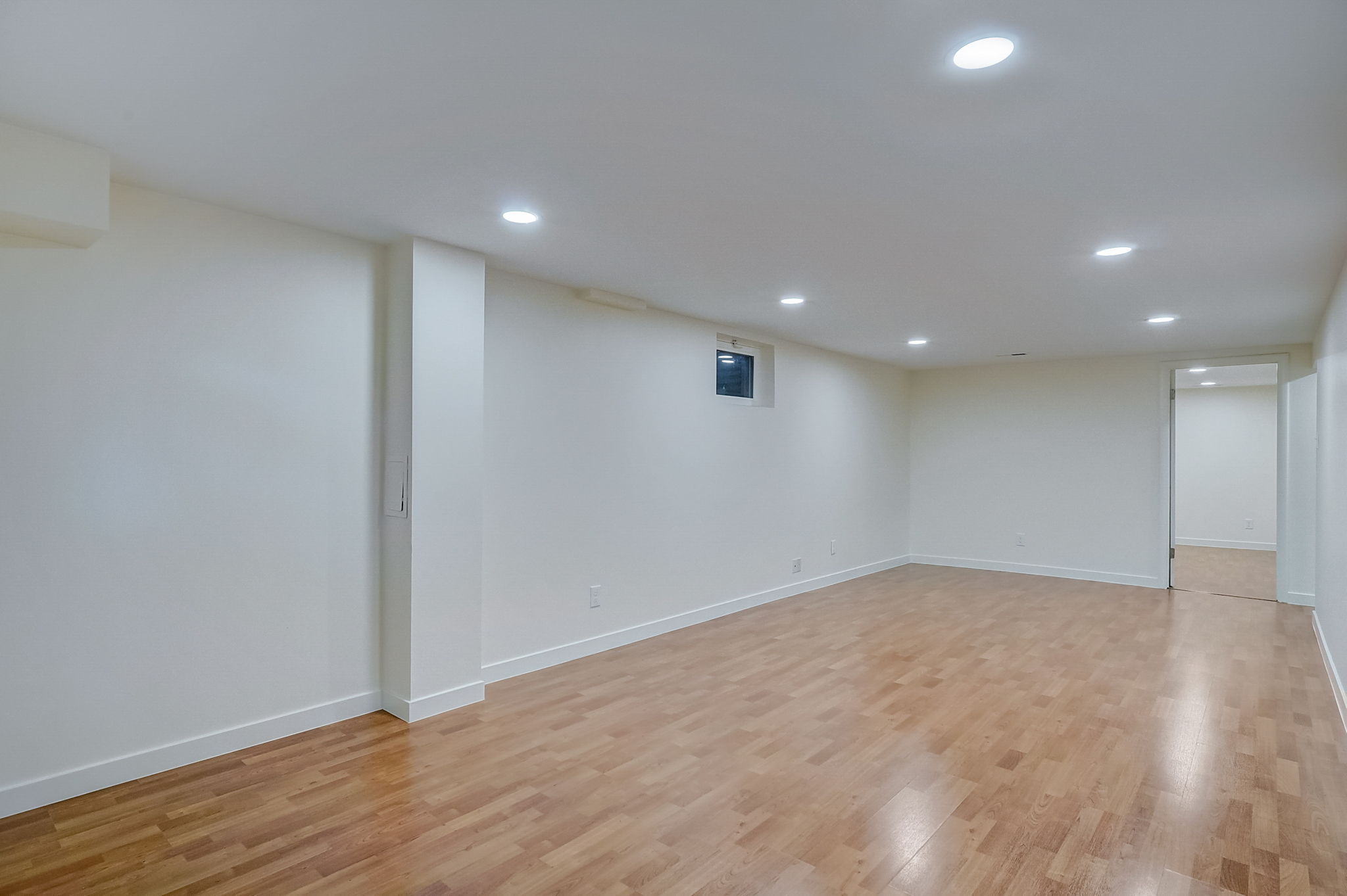 E Gill Pl-027
