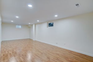 E Gill Pl-025
