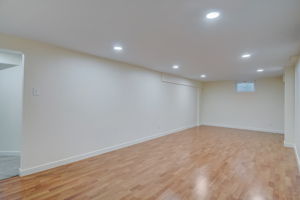 E Gill Pl-026
