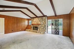 Salem Hill Dr-2605-007.jpg