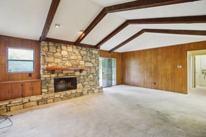 Salem Hill Dr-2605-009.jpg