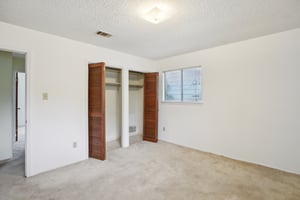 Salem Hill Dr-2605-016.jpg