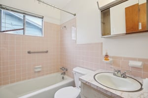 Salem Hill Dr-2605-018.jpg