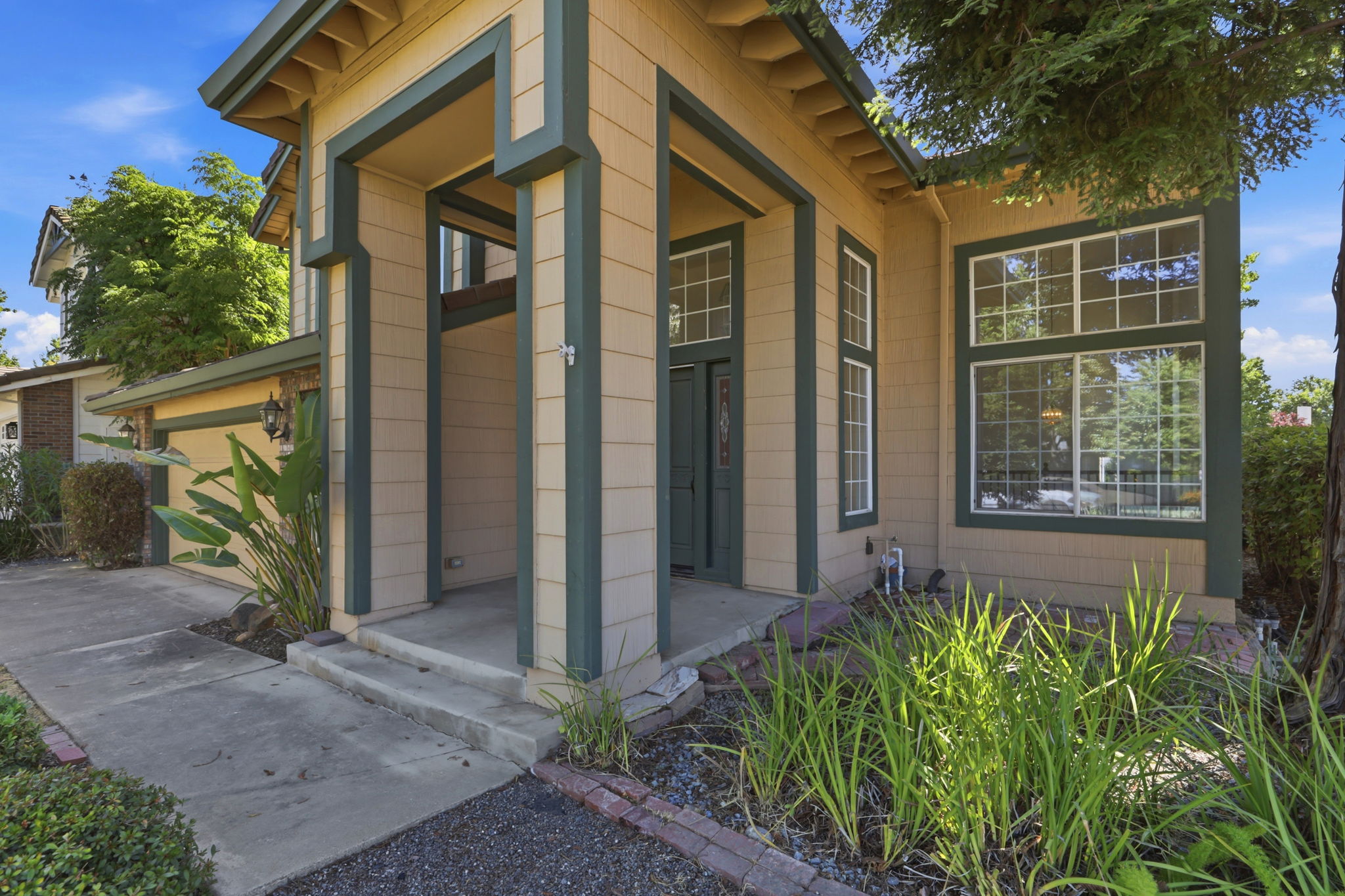 004_F8_5400 Sandpiper Ct