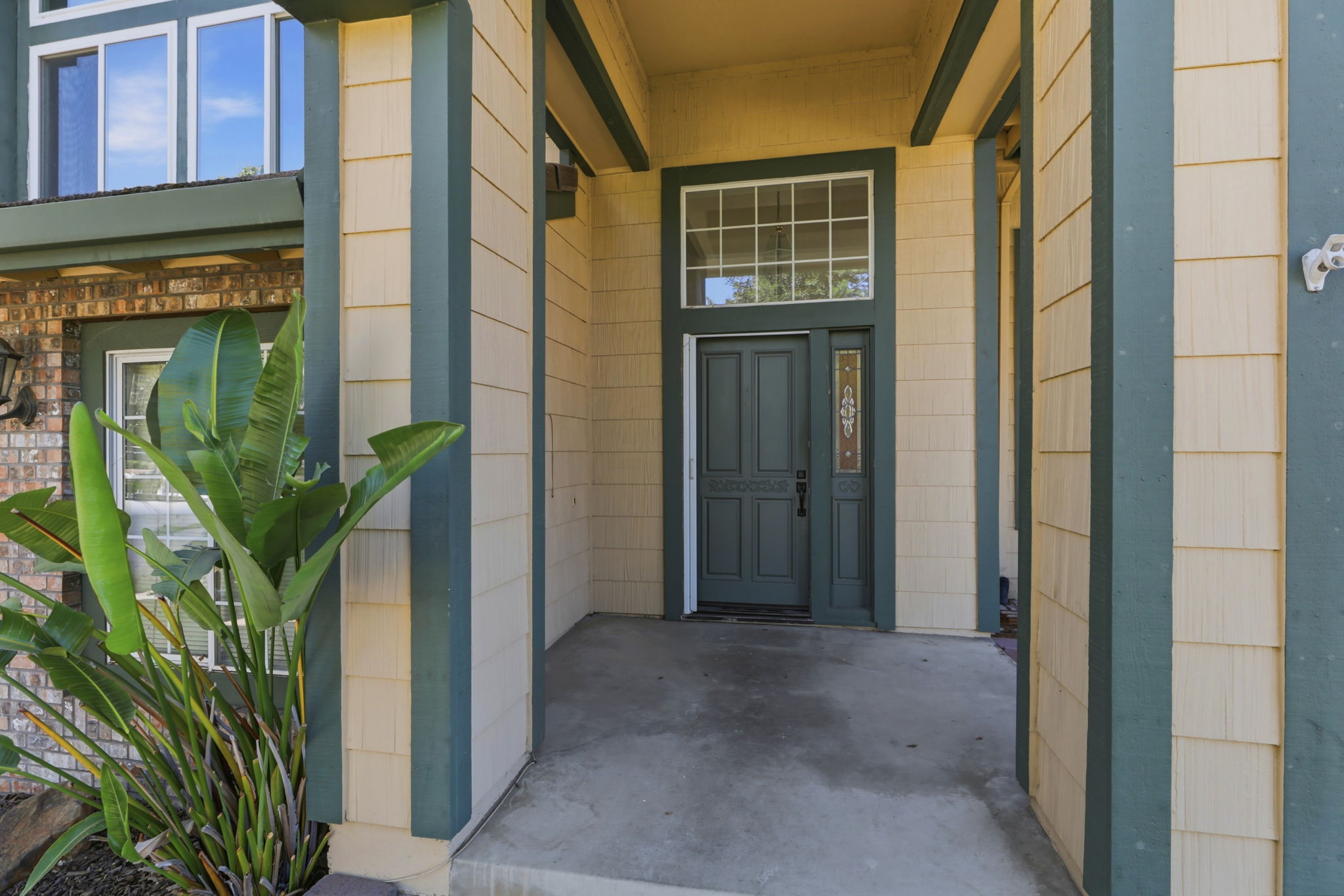 005_F8_5400 Sandpiper Ct
