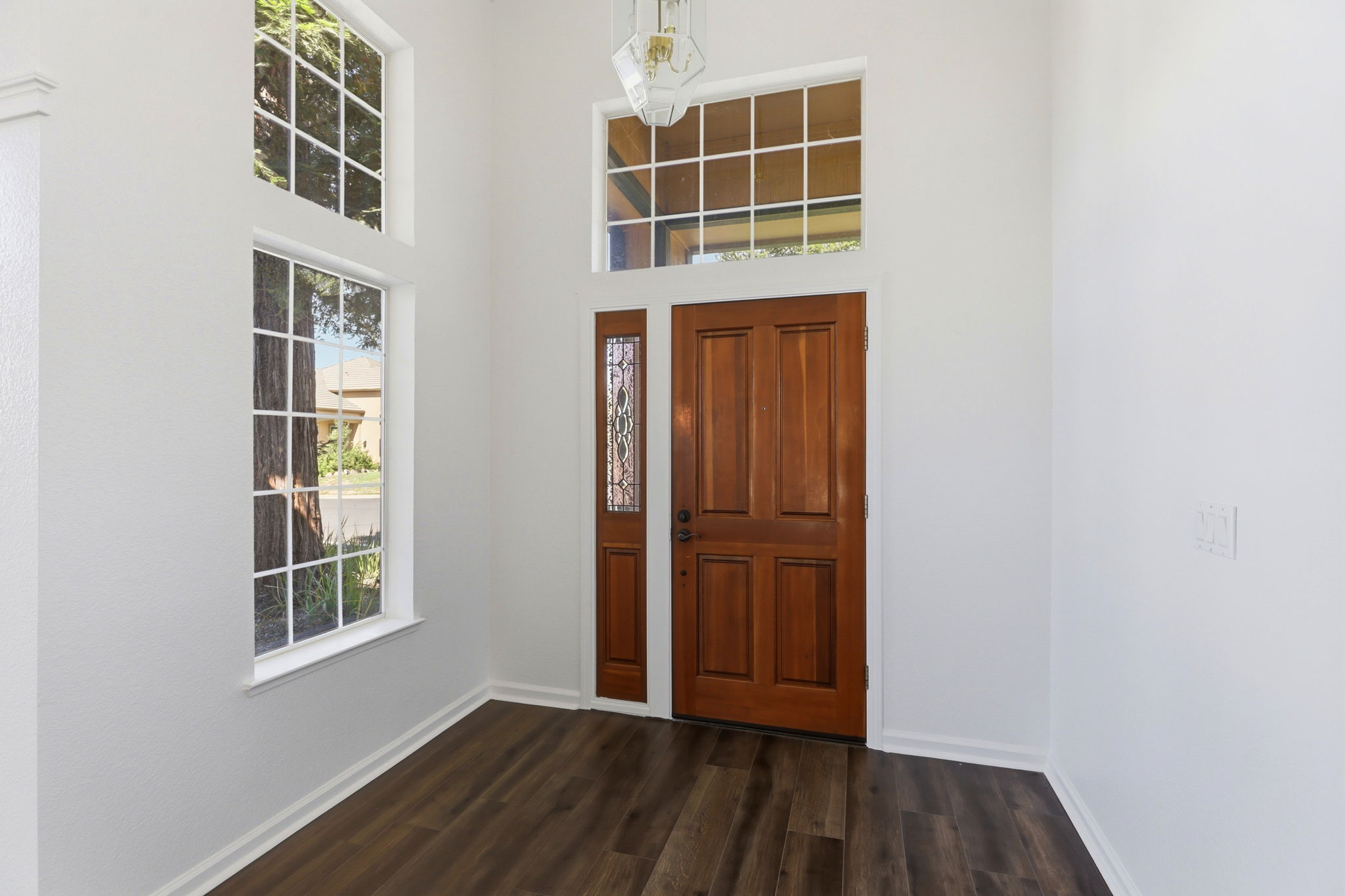 006_F8_5400 Sandpiper Ct