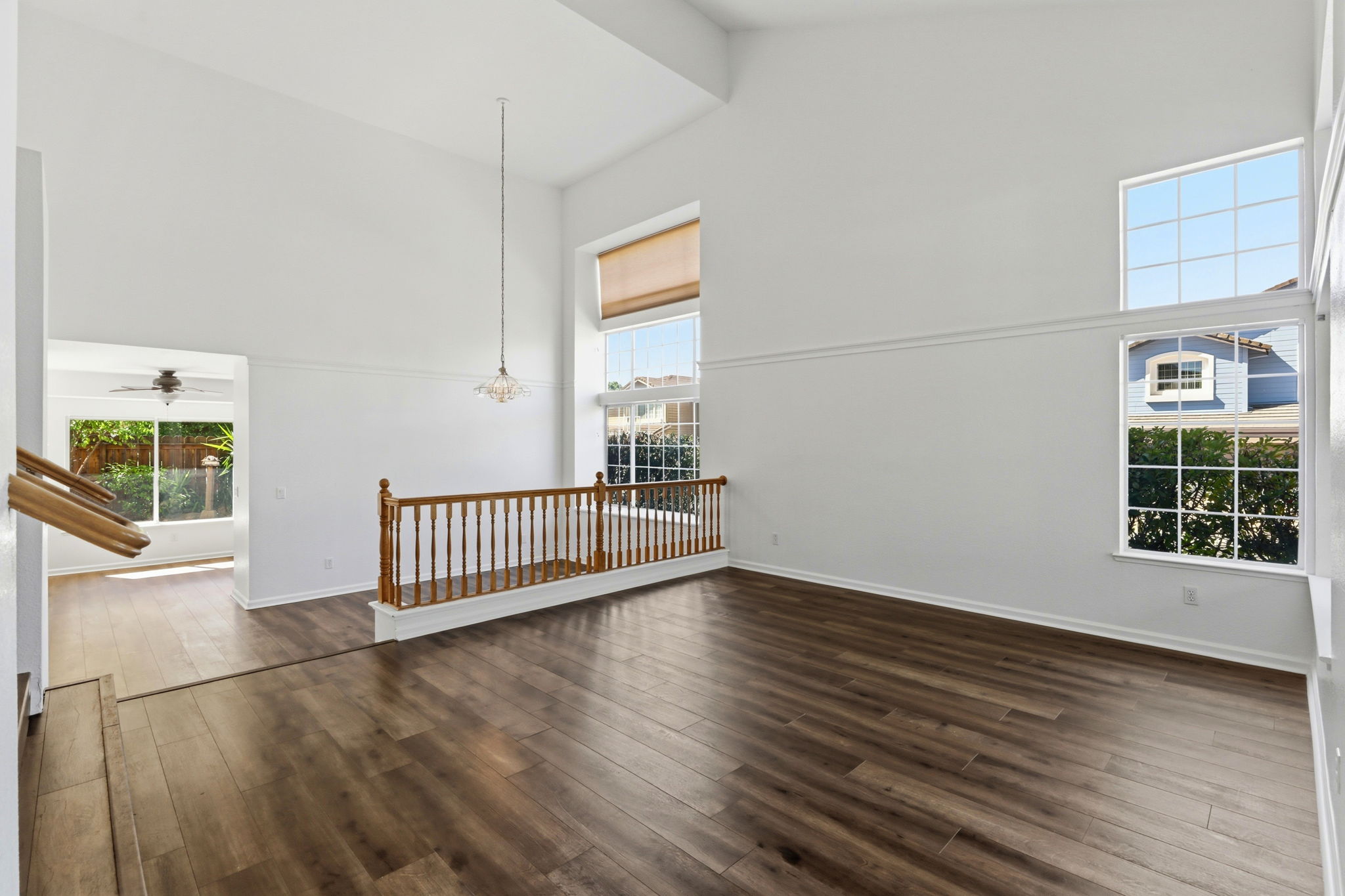 007_F8_5400 Sandpiper Ct