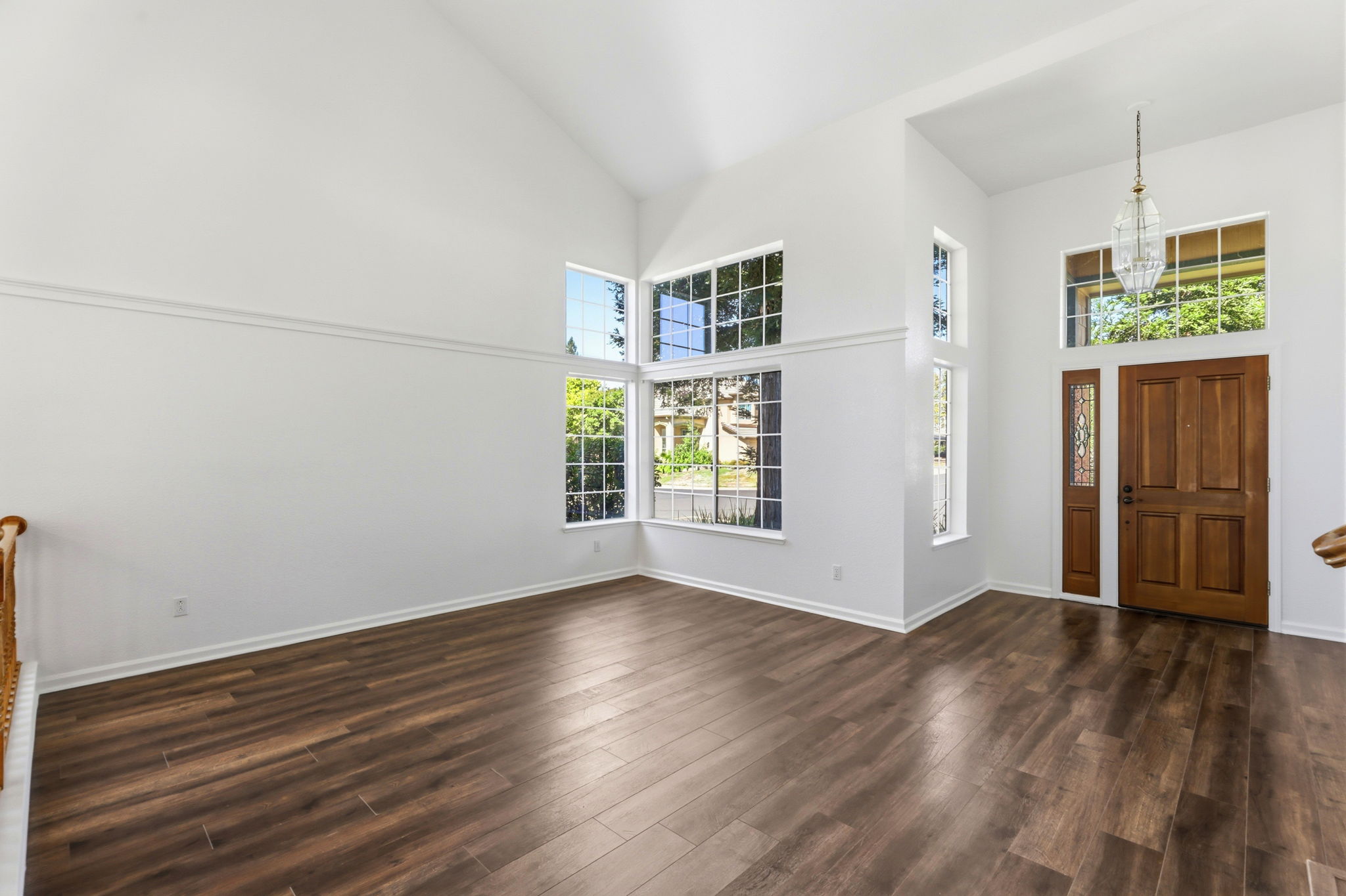 008_F8_5400 Sandpiper Ct