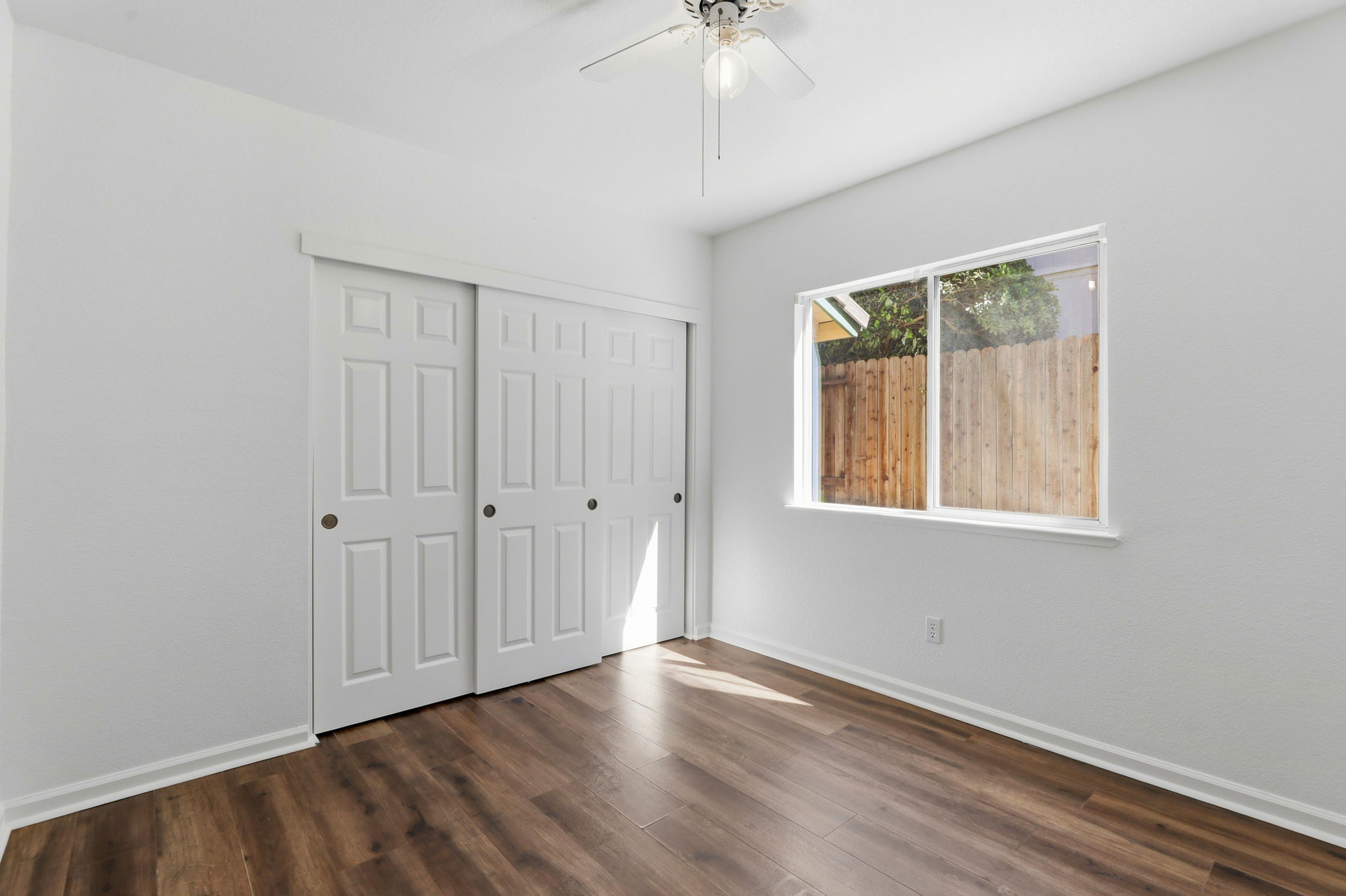 026_F8_5400 Sandpiper Ct