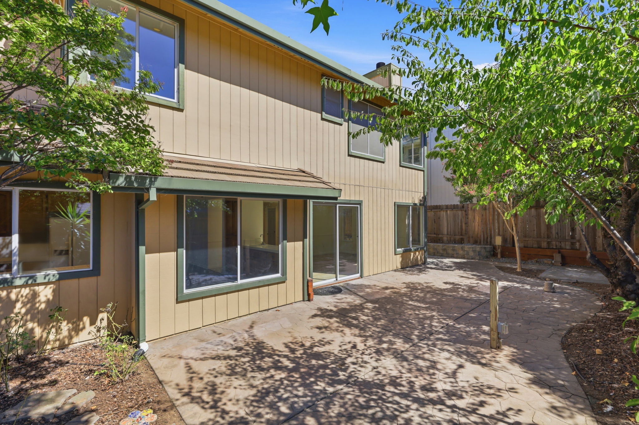 042_F8_5400 Sandpiper Ct