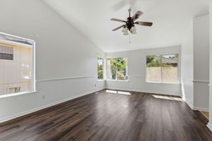 023_F8_5400 Sandpiper Ct