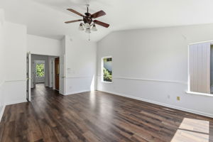 024_F8_5400 Sandpiper Ct