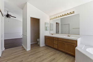 038_F8_5400 Sandpiper Ct