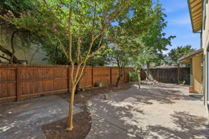 040_F8_5400 Sandpiper Ct