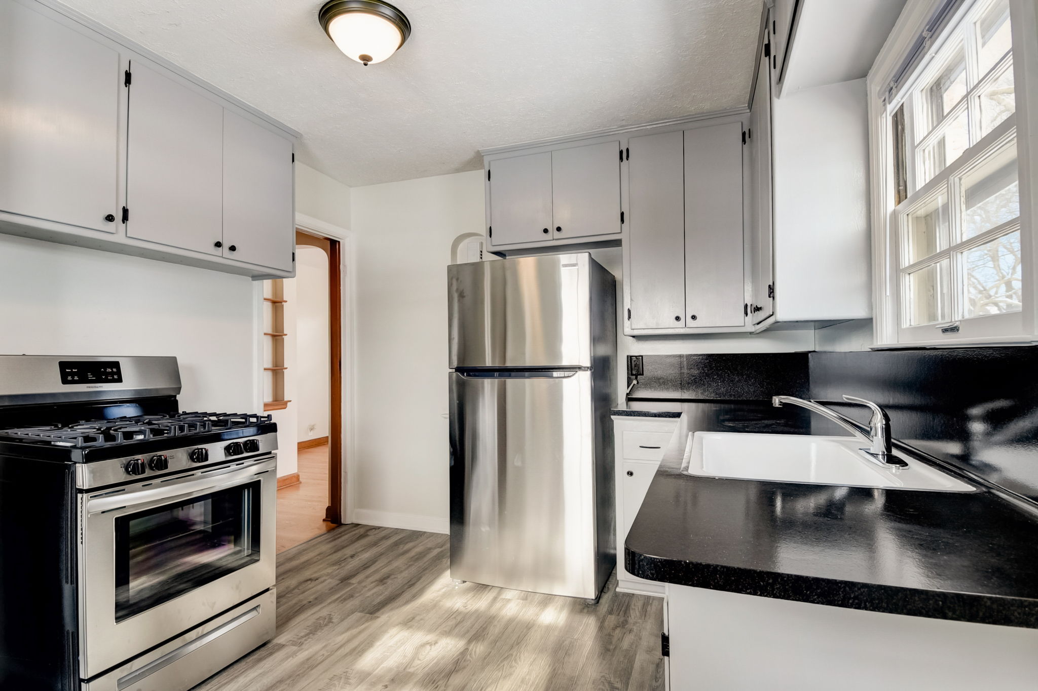 N 40th St-011