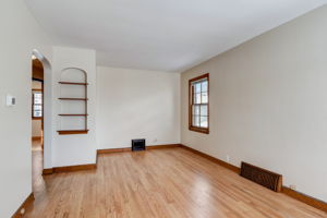 N 40th St-007