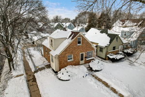 N 40th St-037