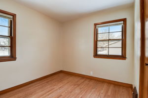 N 40th St-023