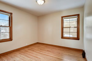 N 40th St-026