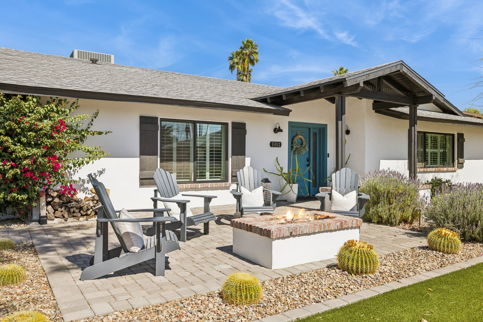 5402 E Corrine Dr - 005.jpg