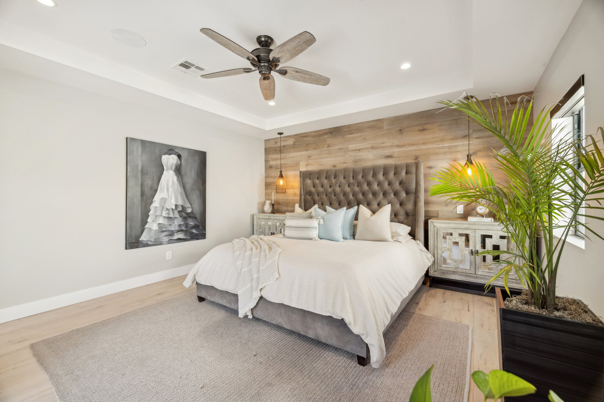 5402 E Corrine Dr - 031.jpg