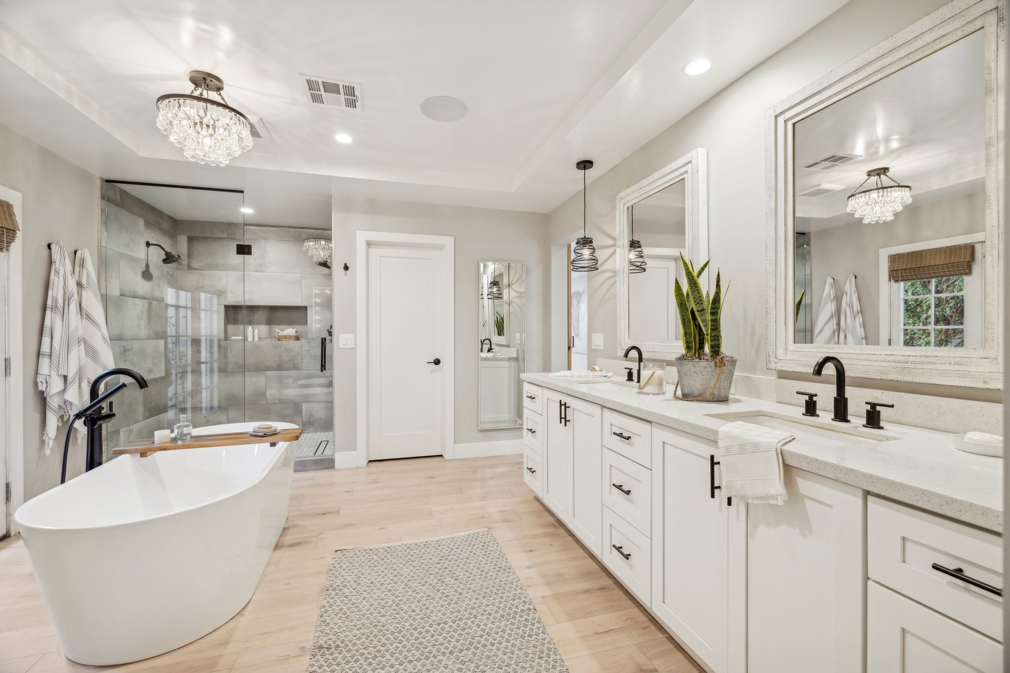 5402 E Corrine Dr - 037.jpg