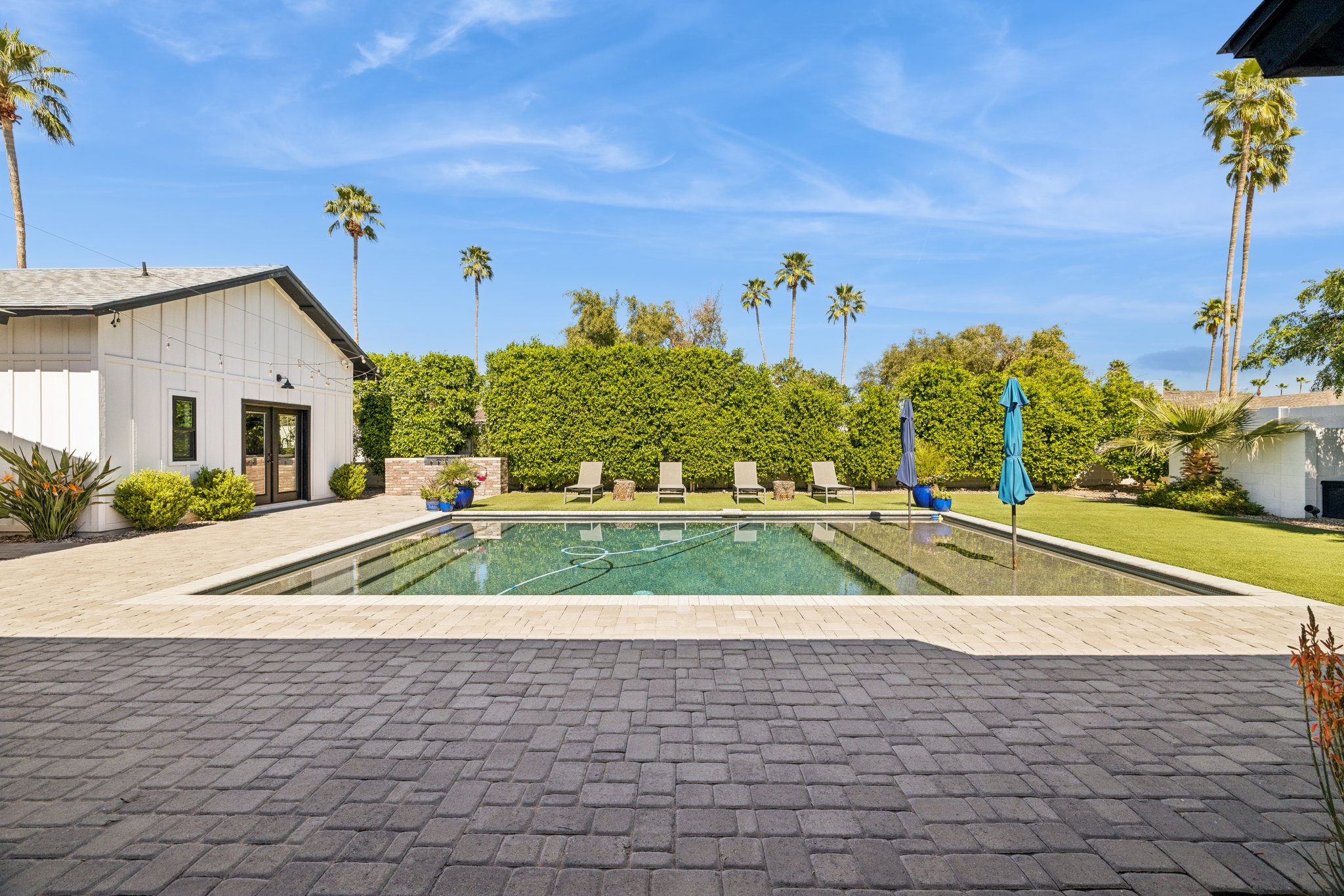 5402 E Corrine Dr - 078.jpg