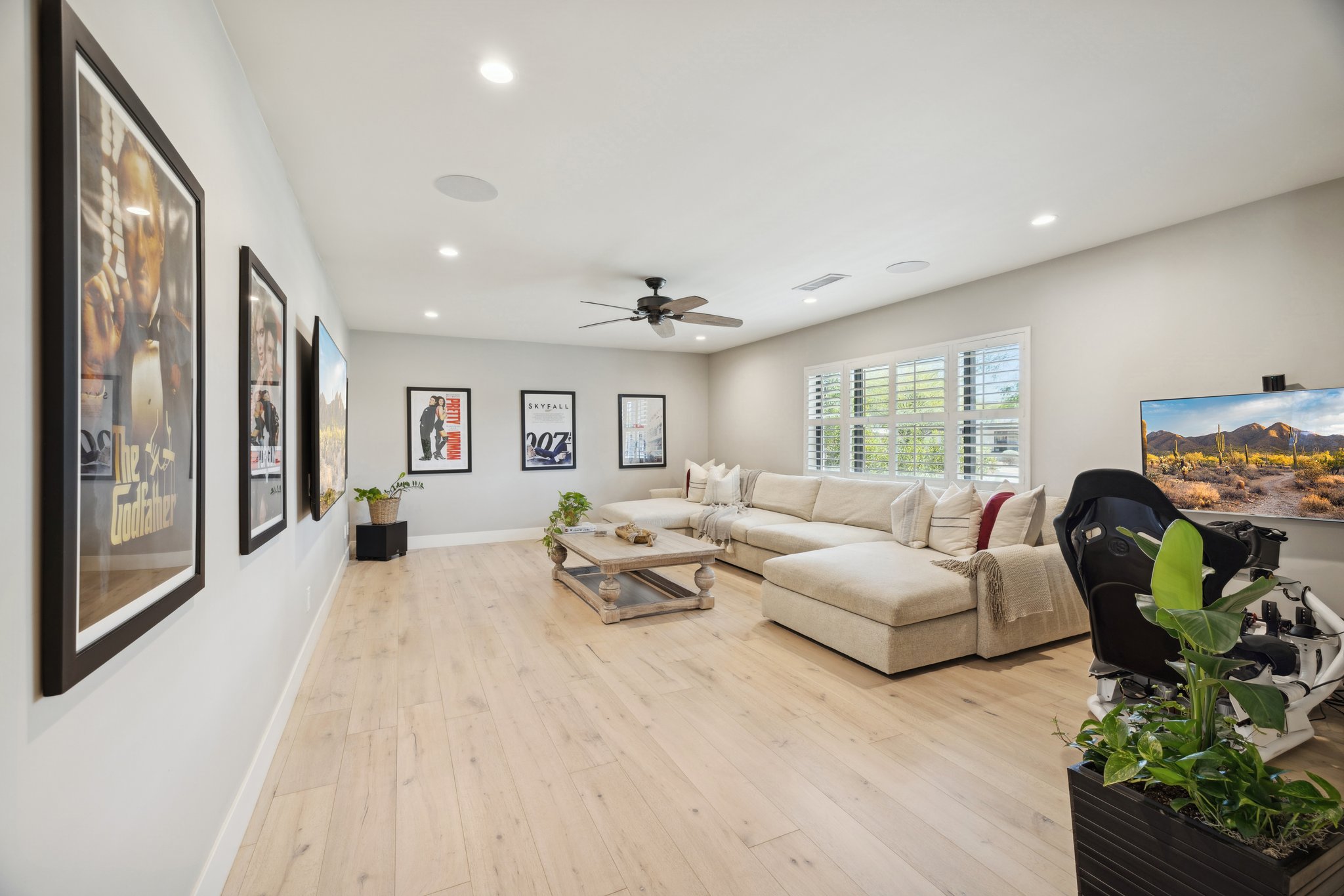 5402 E Corrine Dr - 085.jpg