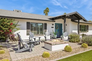 5402 E Corrine Dr - 005.jpg