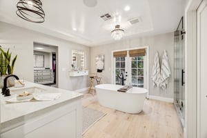 5402 E Corrine Dr - 034.jpg