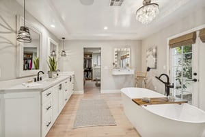 5402 E Corrine Dr - 040.jpg