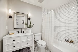 5402 E Corrine Dr - 045.jpg