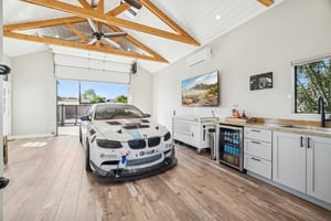 5402 E Corrine Dr - 056.jpg