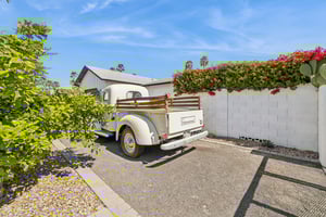 5402 E Corrine Dr - 060.jpg