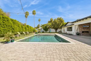 5402 E Corrine Dr - 065.jpg