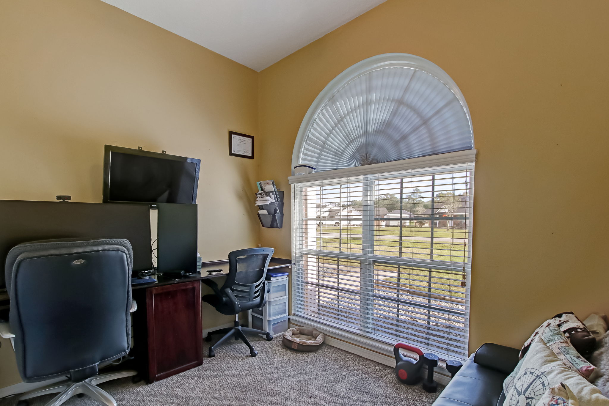 Bedroom/Office