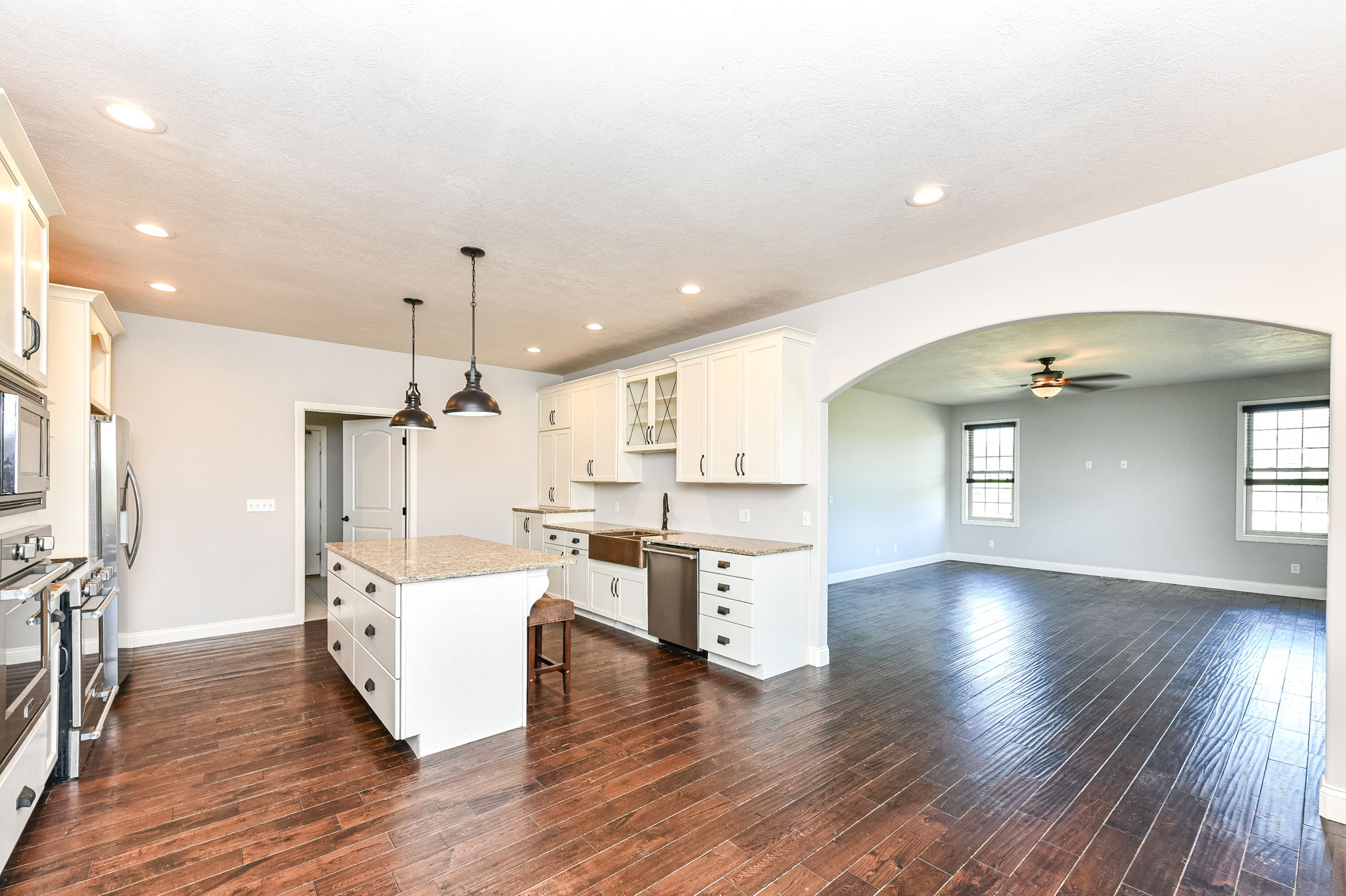 Kitchen & Breakfast Room