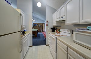  Photo 38