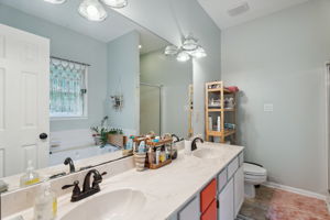  Photo 23