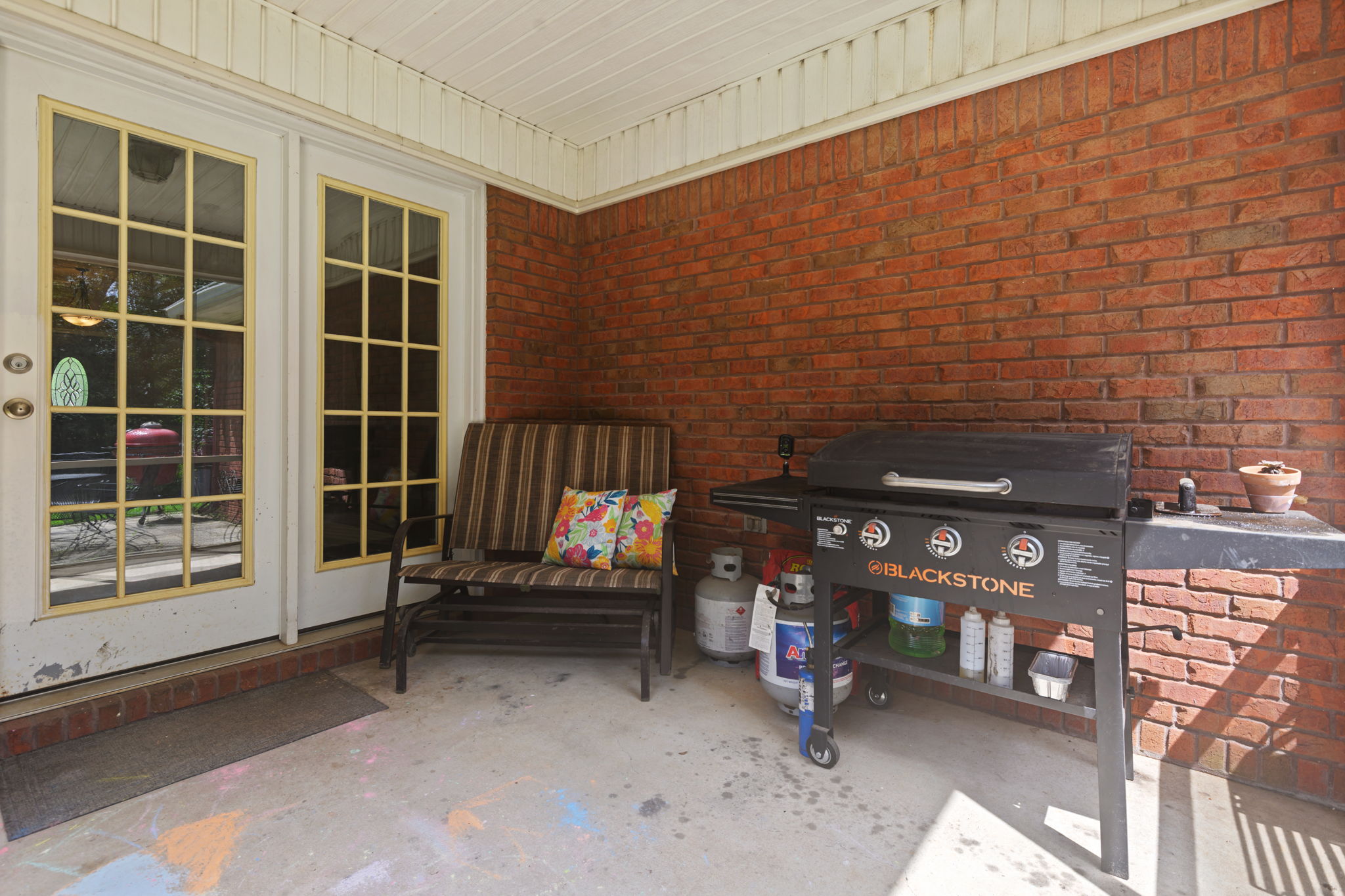  Photo 12