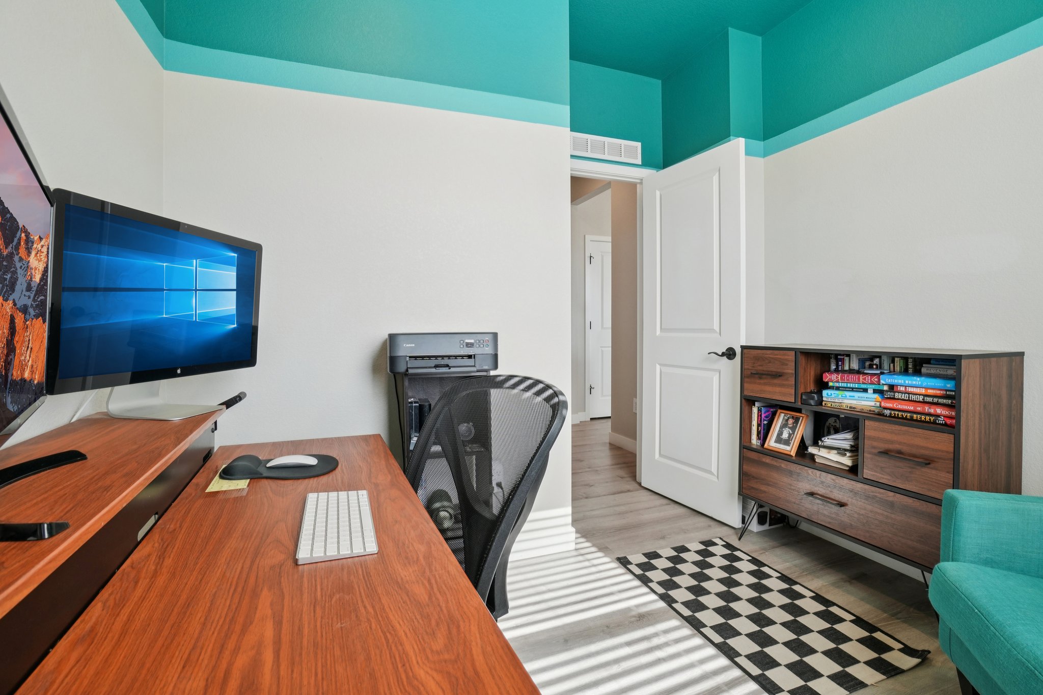 Sanctuary Ave-S2402-021.jpg