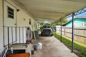  Photo 28