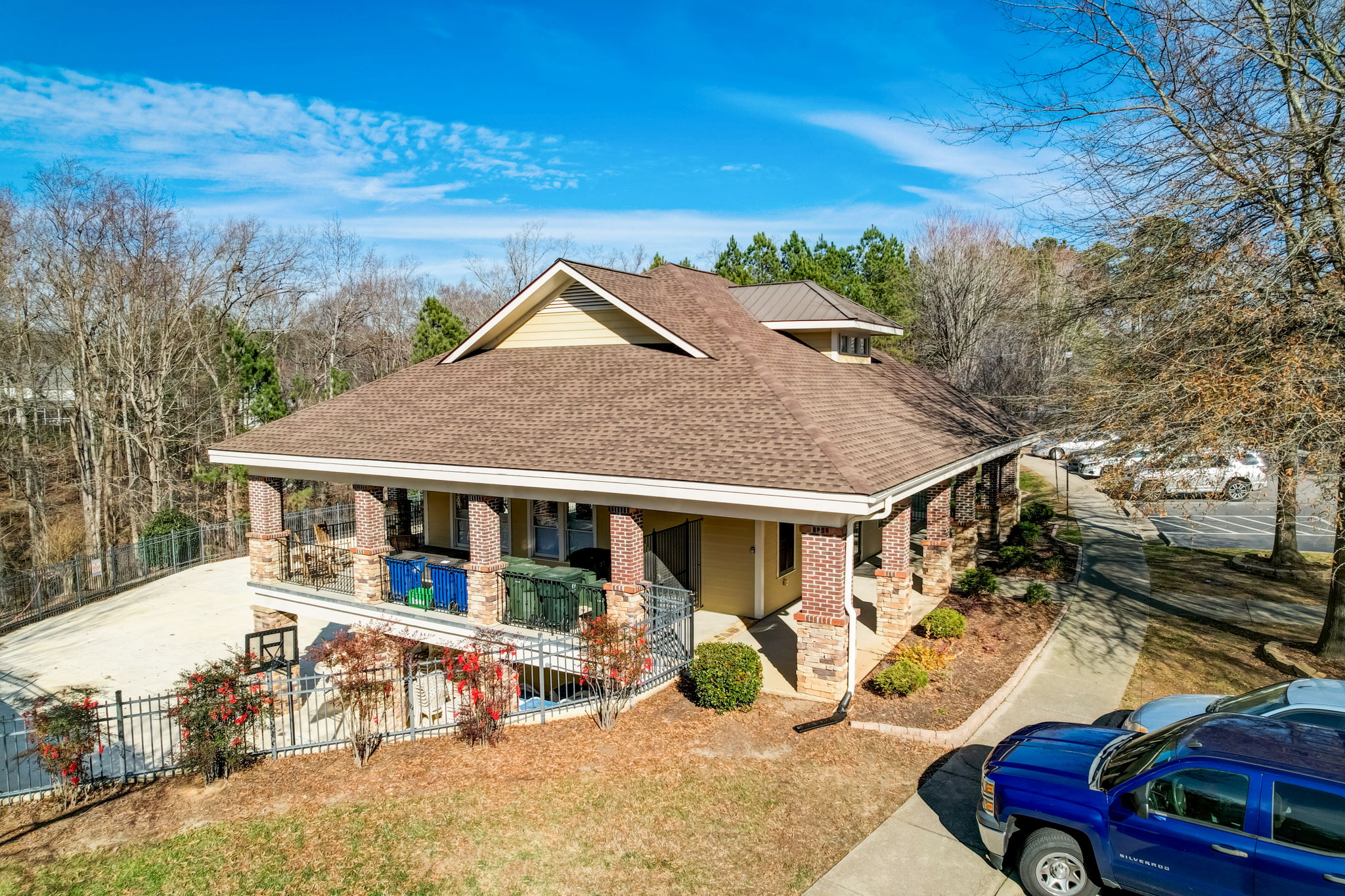 Crescentview Pkwy-064