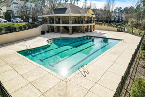 Crescentview Pkwy-050