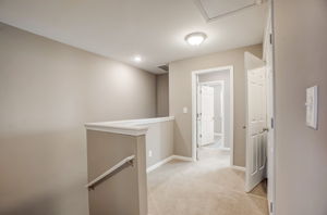 Crescentview Pkwy-031