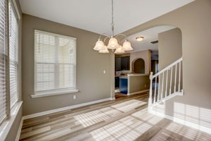 Crescentview Pkwy-011
