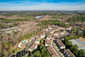 Crescentview Pkwy-059