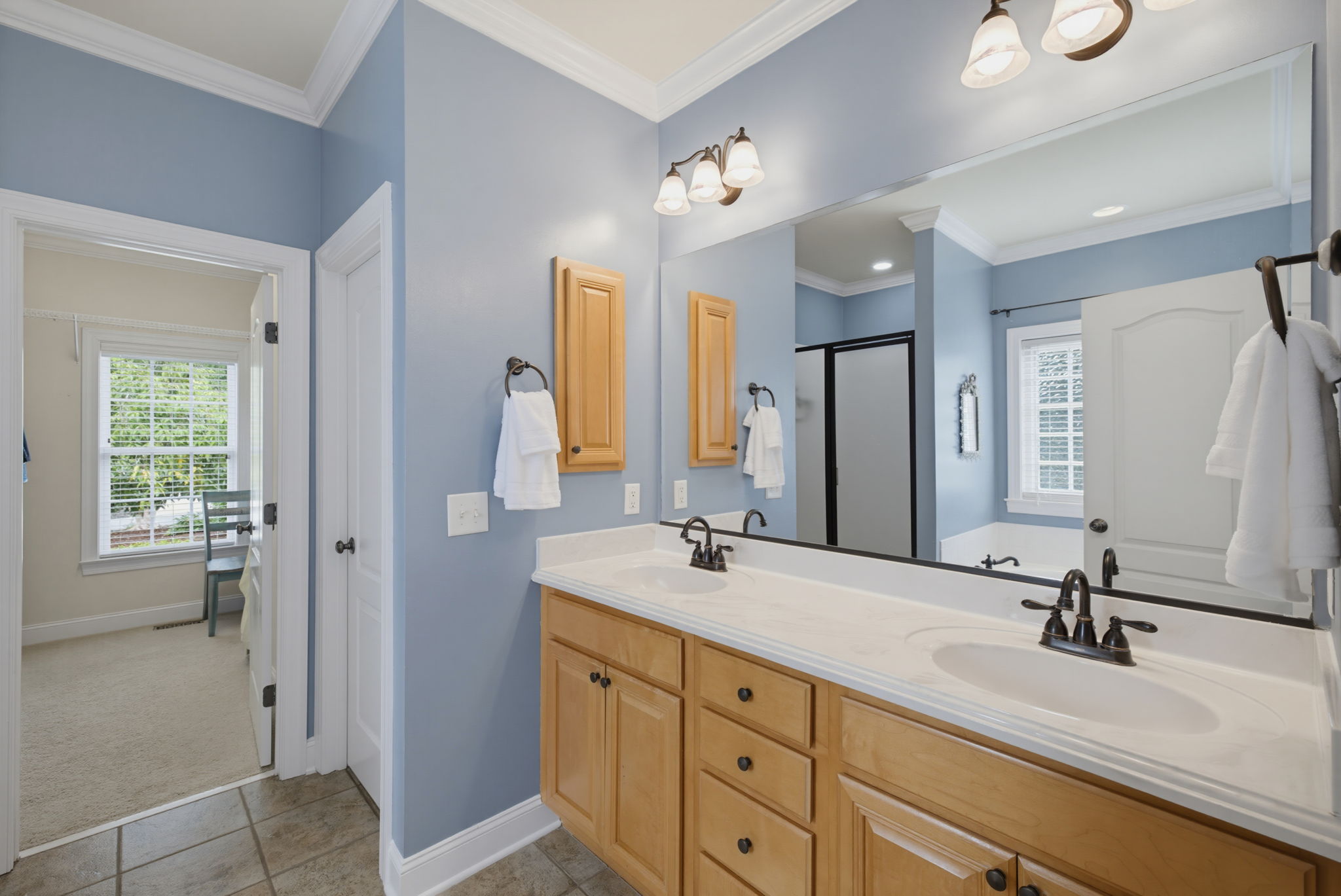 5407 Effieham St-22