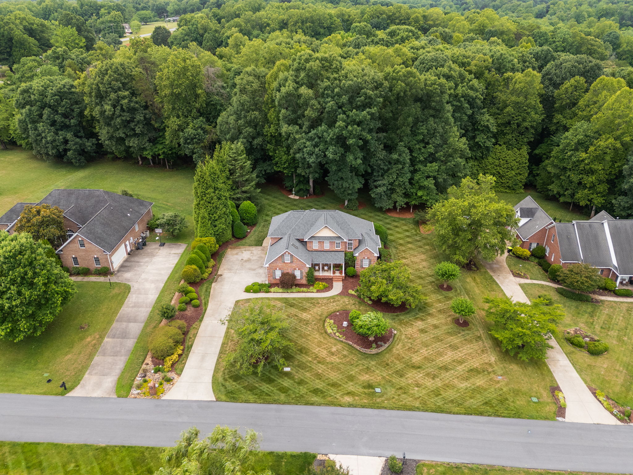 5407 Effieham St-48